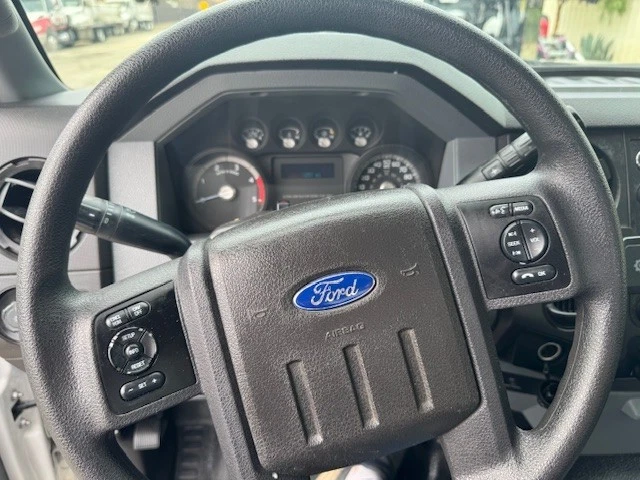 Ford 19